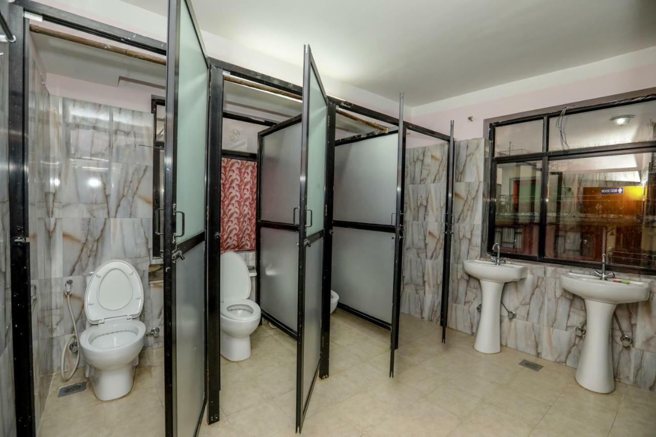 A Pousada Famous House Catmandu Exterior foto